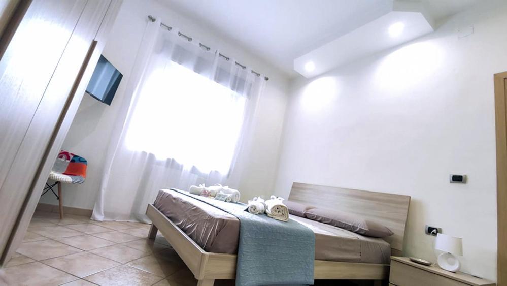 Chiara'S Home Бриндизи Екстериор снимка